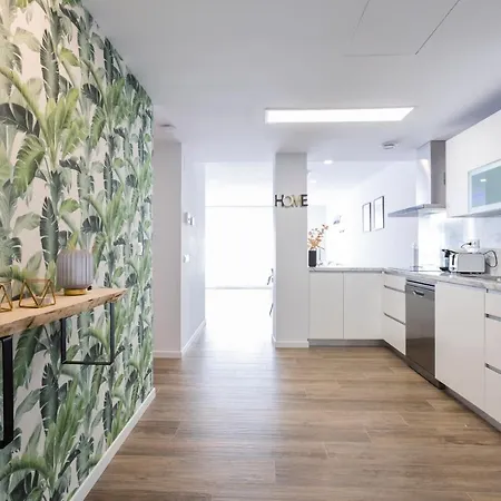 Lägenhet Fabuloso Nuevo Con Parking Y Piscina